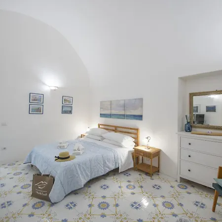Casa Di Nonno Mario Праяно